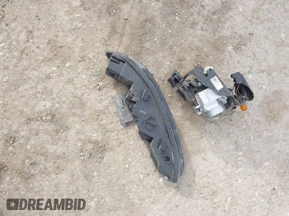 2023 Hyundai Kona SEL z VIN KM8K33AG8PU190593, wystawiony jako IAAI lot #43593572 z przebiegiem Nie podano mil oraz . Historia ofert i sprzedaży dostępna na DreamBid. Obrazek 10.