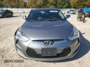 ✅ 2013 Hyundai Veloster w/Gray Int • VIN: KMHTC6AD7DU175879 • Lot: 78208484. Wystawiony na Copart z przebiegiem 84 988 mil. Bezpłatny archiwum sprzedaży aukcyjnych z USA i szczegółowy raport historii pojazdu na DreamBid. Zdjęcie 5.