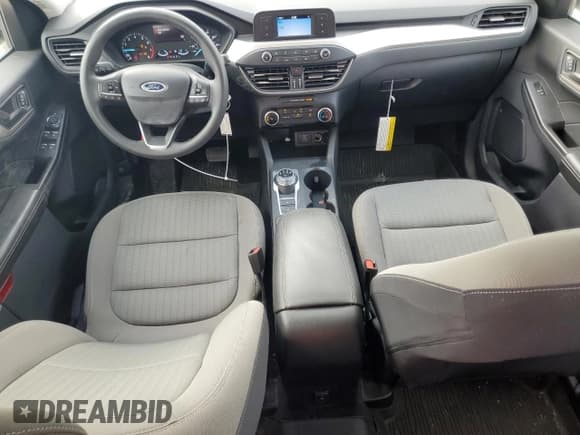 ✅ 2022 Ford Escape S • VIN: 1FMCU9F63NUB09940 • Лот: 44038345. Опубликован ранее на Copart с пробегом 24 593 миль. Бесплатный доступ к архиву аукционных продаж из США и подробный отчёт об истории автомобиля на DreamBid. Изображение 8.