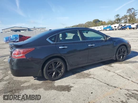 ✅ 2013 Nissan Altima SL • VIN: 1N4AL3APXDC276964 • Лот: 85410765. Опубликован ранее на Copart с пробегом 118 147 миль. Бесплатный доступ к архиву аукционных продаж из США и подробный отчёт об истории автомобиля на DreamBid. Изображение 3.