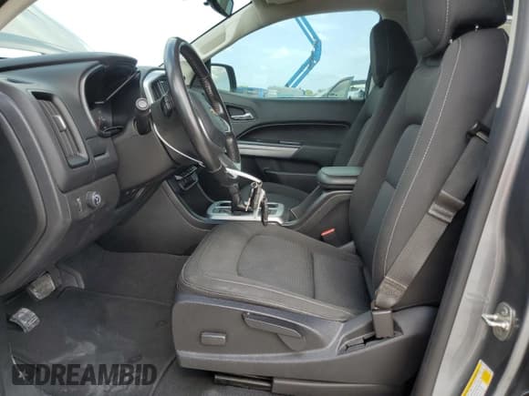 ✅ 2019 Chevrolet Colorado 2WD LT • VIN: 1GCGSCENXK1306568 • Лот: 71626554. Опубликован ранее на Copart с пробегом 68 043 миль. Бесплатный доступ к архиву аукционных продаж из США и подробный отчёт об истории автомобиля на DreamBid. Изображение 7.