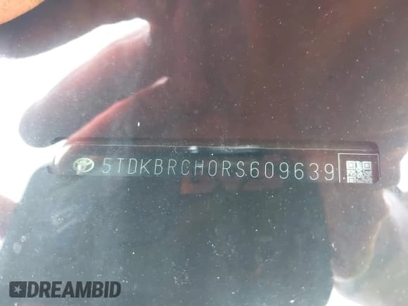 ✅ 2024 Toyota Highlander Hybrid XLE • VIN: 5TDKBRCH0RS609639 • Lot: 42500457. Wystawiony na IAAI z przebiegiem 52 607 mil. Bezpłatny archiwum sprzedaży aukcyjnych z USA i szczegółowy raport historii pojazdu na DreamBid. Zdjęcie 17.