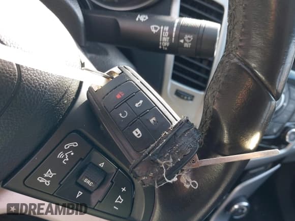 ✅ 2015 Chevrolet Cruze LT • VIN: 1G1PE5SB6F7200658 • Лот: 43658172. Опубликован ранее на IAAI с пробегом 141 275 миль. Бесплатный доступ к архиву аукционных продаж из США и подробный отчёт об истории автомобиля на DreamBid. Изображение 11.