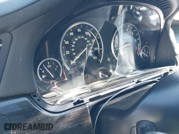 ✅ 2013 BMW 7 Series 740Li • VIN: WBAYE4C5XDD137025 • Lot: 43168830. Wystawiony na IAAI z przebiegiem Nie podano. Bezpłatny archiwum sprzedaży aukcyjnych z USA i szczegółowy raport historii pojazdu na DreamBid. Zdjęcie 20.