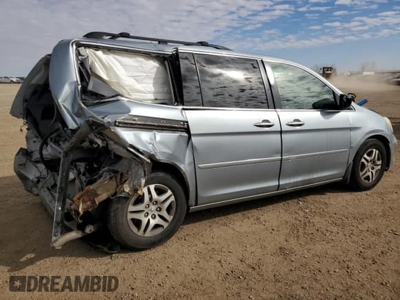 ✅ 2007 Honda Odyssey EX-L • VIN: 5FNRL38747B017459 • Lot: 85887845. Listed on Copart with 252,708 mi. Free auction sales archive from the USA and detailed vehicle history report at DreamBid. Image 3.