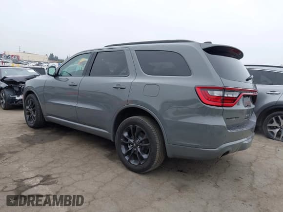✅ 2023 Dodge Durango GT Plus • VIN: 1C4RDHDG5PC675336 • Лот: 42277960. Опубликован ранее на IAAI с пробегом 7 673 миль. Бесплатный доступ к архиву аукционных продаж из США и подробный отчёт об истории автомобиля на DreamBid. Изображение 3.