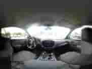 2019 Chevrolet Traverse LT Cloth z VIN 1GNEVMKW7KJ238111, wystawiony jako IAAI lot #43282872 z przebiegiem 122 571 mil mil oraz . Historia ofert i sprzedaży dostępna na DreamBid. Obrazek 19.