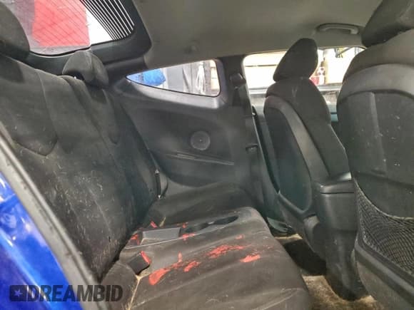 ✅ 2012 Hyundai Veloster w/Gray Int • VIN: KMHTC6AD6CU077926 • Лот: 94494895. Опубликован ранее на Copart с пробегом 270 645 миль. Бесплатный доступ к архиву аукционных продаж из США и подробный отчёт об истории автомобиля на DreamBid. Изображение 10.