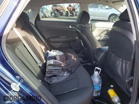 ✅ 2018 Kia Optima S • VIN: 5XXGT4L35JG192244 • Lot: 82517245. Listed on Copart with 11,148 mi. Free auction sales archive from the USA and detailed vehicle history report at DreamBid. Image 10.