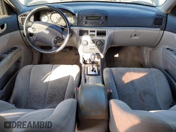 ✅ 2006 Hyundai Sonata GLS • VIN: 5NPEU46F06H098827 • Lot: 81695195. Listed on Copart with 172,607 mi. Free auction sales archive from the USA and detailed vehicle history report at DreamBid. Image 8.