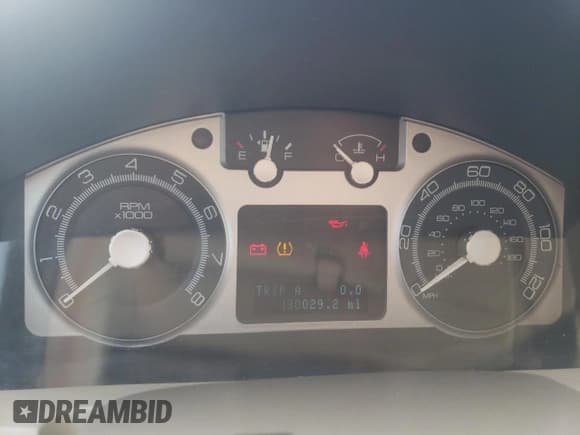 ✅ 2009 Mercury Mariner Premier • VIN: 4M2CU97G29KJ13713 • Lot: 64264975. Listed on Copart with 130,029 mi. Free auction sales archive from the USA and detailed vehicle history report at DreamBid. Image 9.