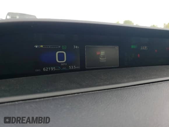 2022 Toyota Prius XLE with VIN JTDL9MFU7N3038576, listed as a Copart auction lot 84036345 with 62,195 mi miles and Salvage title. Bid and sale history available at DreamBid. Image 9.