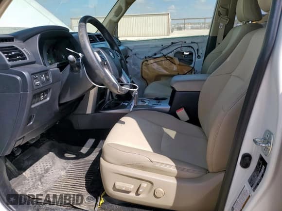 ✅ 2022 Toyota 4Runner SR5 Premium • VIN: JTEFU5JR7N5263374 • Lot: 80753105. Listed on Copart with 69,609 mi. Free auction sales archive from the USA and detailed vehicle history report at DreamBid. Image 7.