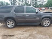 ✅ 2010 GMC Yukon SLT • VIN: 1GKUCCE04AR165926 • Lot: 42420308. Listed on IAAI with 216,232 mi. Free auction sales archive from the USA and detailed vehicle history report at DreamBid. Image 13.