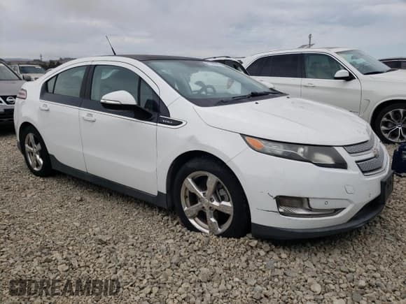 ✅ 2012 Chevrolet Volt • VIN: 1G1RD6E4XCU100400 • Lot: 81330985. Wystawiony na Copart z przebiegiem 74 353 mil. Bezpłatny archiwum sprzedaży aukcyjnych z USA i szczegółowy raport historii pojazdu na DreamBid. Zdjęcie 4.