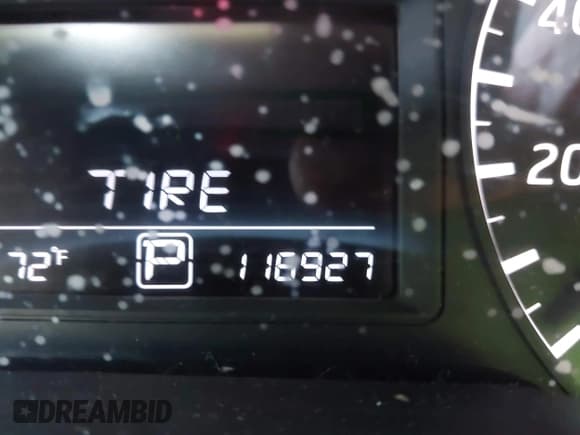 ✅ 2017 Nissan Sentra SV • VIN: 3N1AB7AP1HY287260 • Lot: 43616239. Listed on IAAI with 116,927 mi. Free auction sales archive from the USA and detailed vehicle history report at DreamBid. Image 7.