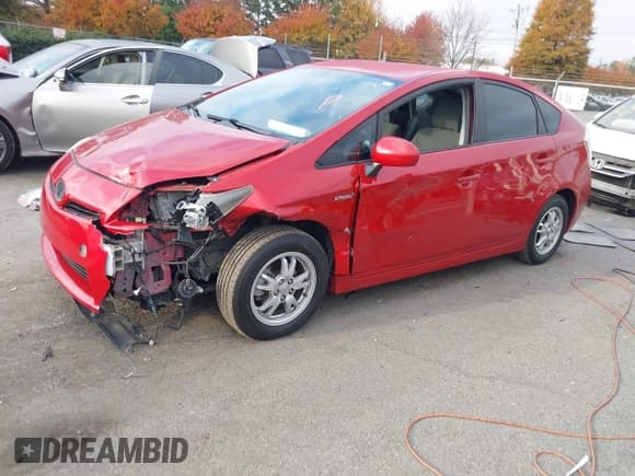 ✅ 2011 Toyota Prius II • VIN: JTDKN3DUXB0266086 • Лот: 43636561. Опубликован ранее на IAAI с пробегом 129 792 миль. Бесплатный доступ к архиву аукционных продаж из США и подробный отчёт об истории автомобиля на DreamBid. Изображение 2.