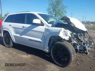✅ 2017 Jeep Grand Cherokee Laredo • VIN: 1C4RJFAG9HC815262 • Лот: 42280567. Опубликован ранее на IAAI с пробегом Не указан. Бесплатный доступ к архиву аукционных продаж из США и подробный отчёт об истории автомобиля на DreamBid. Изображение 1.