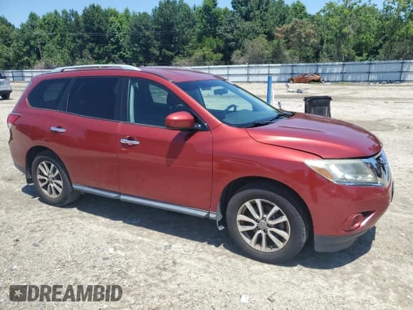 ✅ 2014 Nissan Pathfinder Platinum • VIN: 5N1AR2MN7EC695736 • Lot: 61064215. Listed on Copart with 114,786 mi. Free auction sales archive from the USA and detailed vehicle history report at DreamBid. Image 4.