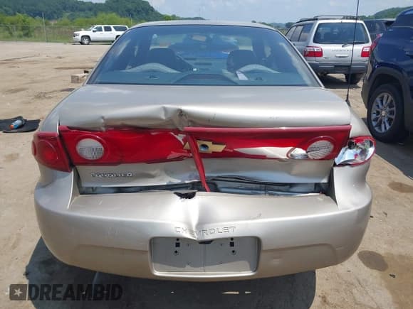 ✅ 2004 Chevrolet Cavalier • VIN: 1G1JC12F347200251 • Lot: 42871280. Listed on IAAI with 73,710 mi. Free auction sales archive from the USA and detailed vehicle history report at DreamBid. Image 6.