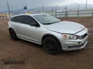 ✅ 2016 Volvo V60 T5 • VIN: YV4612HK8G1015467 • Лот: 64633455. Опубликован ранее на Copart с пробегом 138 222 миль. Бесплатный доступ к архиву аукционных продаж из США и подробный отчёт об истории автомобиля на DreamBid. Изображение 4.