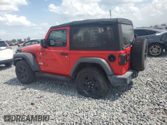 ✅ 2020 Jeep Wrangler Sport S • VIN: 1C4GJXAN0LW282320 • Lot: 60942005. Wystawiony na Copart z przebiegiem Nie podano. Bezpłatny archiwum sprzedaży aukcyjnych z USA i szczegółowy raport historii pojazdu na DreamBid. Zdjęcie 2.