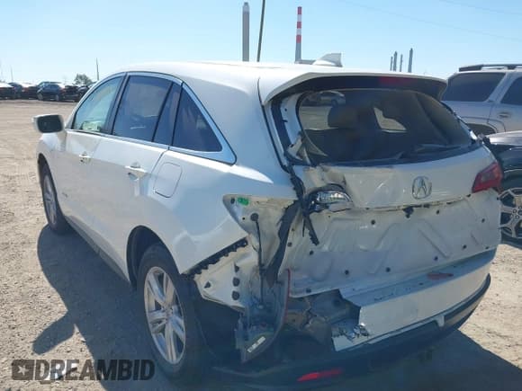 ✅ 2015 Acura RDX Technology • VIN: 5J8TB4H56FL029011 • Лот: 43411026. Опубликован ранее на IAAI с пробегом 170 000 миль. Бесплатный доступ к архиву аукционных продаж из США и подробный отчёт об истории автомобиля на DreamBid. Изображение 3.