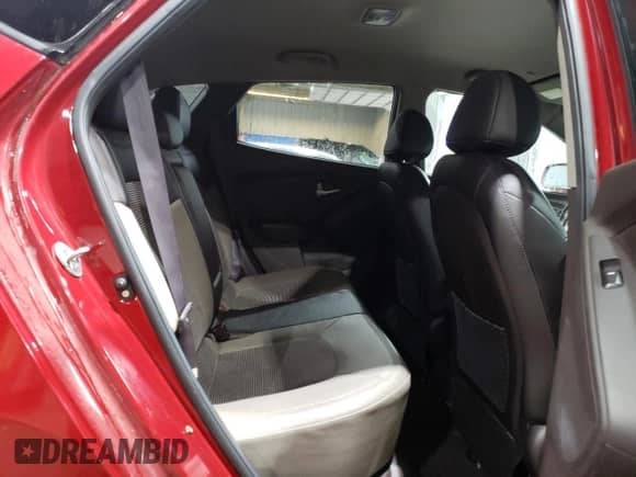 2012 Hyundai Tucson GLS z VIN KM8JU3AC2CU353030, wystawiony jako Copart lot #66072874 z przebiegiem 129 142 mil mil oraz Szkoda całkowita • Salvage title. Historia ofert i sprzedaży dostępna na DreamBid. Obrazek 10.