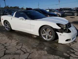 2008 Chevrolet Corvette с VIN 1G1YY26W985134306, выставлен на аукционе Copart как лот 73752444 с пробегом 94 218 миль миль и Списание • Salvage title. История ставок и продаж доступна на DreamBid. Изображение 4.