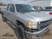 ✅ 2011 Chevrolet Silverado 2500HD LT • VIN: 1GC2KXCG4BZ314530 • Lot: 43730151. Wystawiony na IAAI z przebiegiem 245 803 mil. Bezpłatny archiwum sprzedaży aukcyjnych z USA i szczegółowy raport historii pojazdu na DreamBid. Zdjęcie 1.