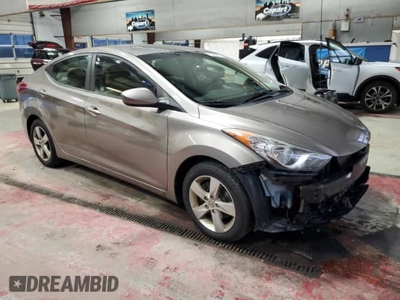 ✅ 2012 Hyundai Elantra Limited • VIN: 5NPDH4AE8CH150411 • Лот: 90588635. Опубликован ранее на Copart с пробегом 91 058 миль. Бесплатный доступ к архиву аукционных продаж из США и подробный отчёт об истории автомобиля на DreamBid. Изображение 4.