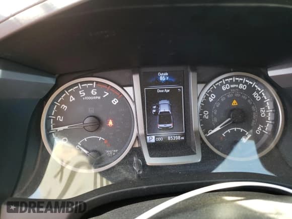 ✅ 2019 Toyota Tacoma SR5 • VIN: 3TMBZ5DN7KM022403 • Lot: 56409865. Wystawiony na Copart z przebiegiem 85 398 mil. Bezpłatny archiwum sprzedaży aukcyjnych z USA i szczegółowy raport historii pojazdu na DreamBid. Zdjęcie 9.