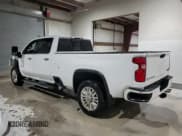 ✅ 2022 Chevrolet Silverado 2500HD High Country • VIN: 1GC4YRE78NF227588 • Лот: 84232915. Опубликован ранее на Copart с пробегом 52 694 миль. Бесплатный доступ к архиву аукционных продаж из США и подробный отчёт об истории автомобиля на DreamBid. Изображение 2.