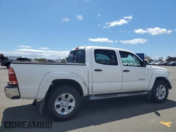 ✅ 2006 Toyota Tacoma PreRunner • VIN: 5TEJU62N86Z302696 • Lot: 65288615. Listed on Copart with 142,791 mi. Free auction sales archive from the USA and detailed vehicle history report at DreamBid. Image 3.