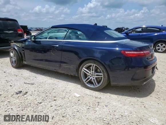 ✅ 2018 Mercedes-Benz E 400 • VIN: WDD1K6FB6JF050657 • Лот: 64455305. Опубликован ранее на Copart с пробегом 20 220 миль. Бесплатный доступ к архиву аукционных продаж из США и подробный отчёт об истории автомобиля на DreamBid. Изображение 2.