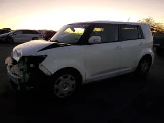 ✅ 2011 Scion xB • VIN: JTLZE4FE3B1141584 • Lot: 90130675. Wystawiony na Copart z przebiegiem 146 233 mil. Bezpłatny archiwum sprzedaży aukcyjnych z USA i szczegółowy raport historii pojazdu na DreamBid. Zdjęcie 1.