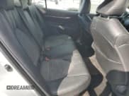 ✅ 2022 Toyota Camry Hybrid SE • VIN: 4T1G31AK7NU034069 • Lot: 60922065. Wystawiony na Copart z przebiegiem 67 274 mil. Bezpłatny archiwum sprzedaży aukcyjnych z USA i szczegółowy raport historii pojazdu na DreamBid. Zdjęcie 10.