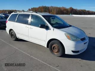 ✅ 2004 Toyota Sienna CE • VIN: 5TDZA23C24S199125 • Lot: 43604532. Wystawiony na IAAI z przebiegiem 247 189 mil. Bezpłatny archiwum sprzedaży aukcyjnych z USA i szczegółowy raport historii pojazdu na DreamBid. Zdjęcie 1.