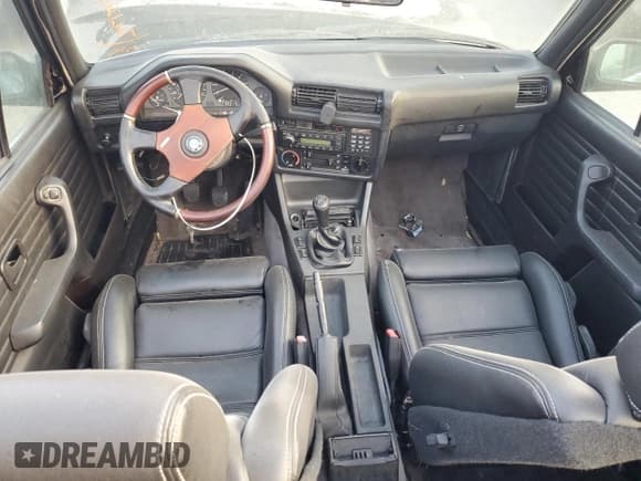 ✅ 1987 BMW 3 Series • VIN: WBABB1301H1925104 • Lot: 76612264. Listed on Copart with 143,765 mi. Free auction sales archive from the USA and detailed vehicle history report at DreamBid. Image 8.