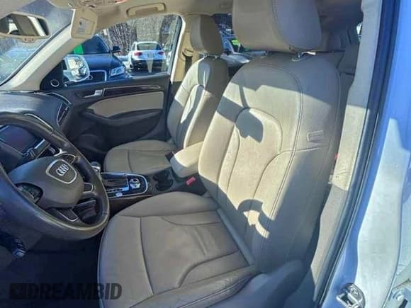 ✅ 2016 Audi Q5 Premium Plus • VIN: WA1L2AFP7GA010850 • Lot: 96943905. Listed on Copart with 177,632 mi. Free auction sales archive from the USA and detailed vehicle history report at DreamBid. Image 6.