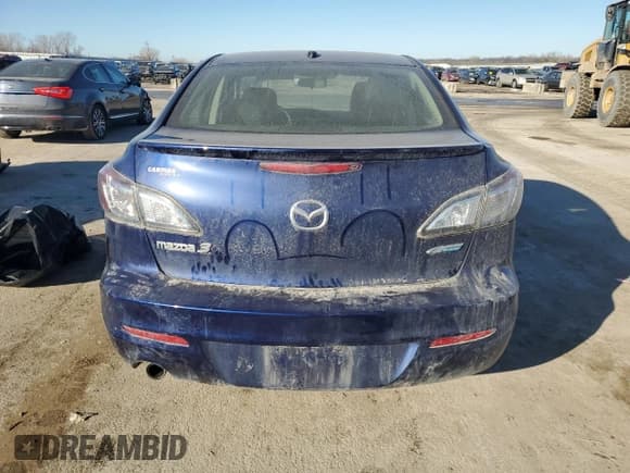 ✅ 2013 Mazda 3 i Grand Touring • VIN: JM1BL1W73D1724744 • Лот: 42173765. Опубликован ранее на Copart с пробегом 86 698 миль. Бесплатный доступ к архиву аукционных продаж из США и подробный отчёт об истории автомобиля на DreamBid. Изображение 6.