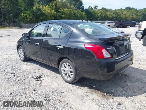 ✅ 2017 Nissan Versa SV • VIN: 3N1CN7AP5HL804136 • Lot: 43047378. Listed on IAAI with 78,204 mi. Free auction sales archive from the USA and detailed vehicle history report at DreamBid. Image 3.