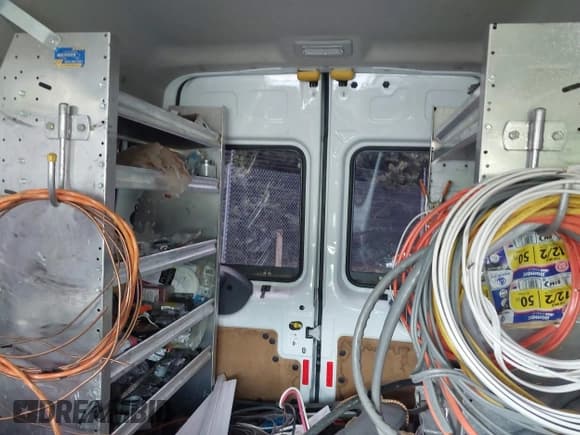 ✅ 2011 Ford Transit Connect XLT • VIN: NM0LS6BN7BT065347 • Lot: 42629046. Listed on IAAI with 161,802 mi. Free auction sales archive from the USA and detailed vehicle history report at DreamBid. Image 8.