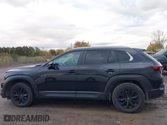 ✅ 2024 Mazda CX-50 S Preferred • VIN: 7MMVABBM4RN181764 • Lot: 43513330. Listed on IAAI with 42,336 mi. Free auction sales archive from the USA and detailed vehicle history report at DreamBid. Image 15.