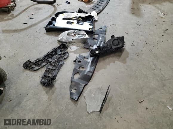 ✅ 2017 Ram 1500 Big Horn • VIN: 3C6RR7LTXHG617870 • Lot: 91711785. Listed on Copart with Not provided. Free auction sales archive from the USA and detailed vehicle history report at DreamBid. Image 12.