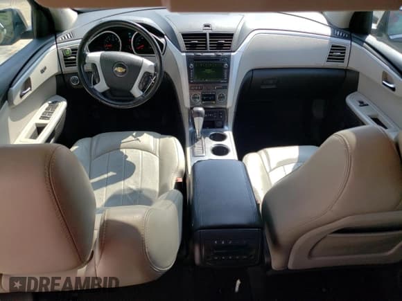 ✅ 2012 Chevrolet Traverse LTZ • VIN: 1GNKVLED4CJ421684 • Lot: 68423714. Wystawiony na Copart z przebiegiem 162 283 mil. Bezpłatny archiwum sprzedaży aukcyjnych z USA i szczegółowy raport historii pojazdu na DreamBid. Zdjęcie 8.