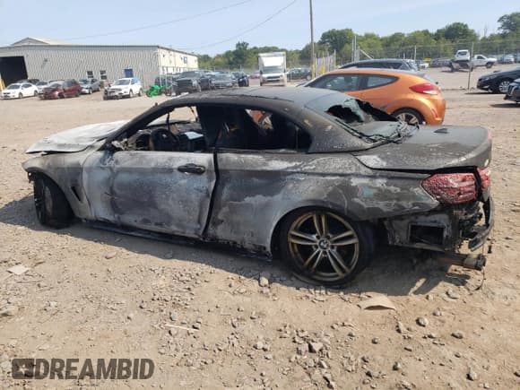 ✅ 2017 BMW 4 Series 430i xDrive • VIN: WBA4U9C51H5D44033 • Lot: 70213924. Wystawiony na Copart z przebiegiem Nie podano. Bezpłatny archiwum sprzedaży aukcyjnych z USA i szczegółowy raport historii pojazdu na DreamBid. Zdjęcie 2.