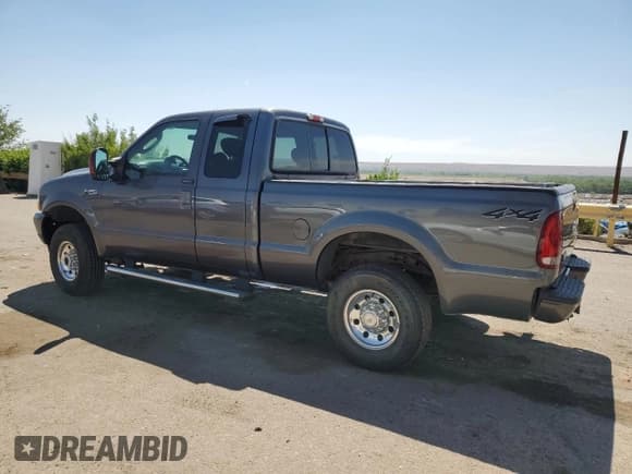 ✅ 2004 Ford F-250 XL • VIN: 1FTNX21L34EA08821 • Лот: 57964185. Опубликован ранее на Copart с пробегом 222 017 миль. Бесплатный доступ к архиву аукционных продаж из США и подробный отчёт об истории автомобиля на DreamBid. Изображение 2.