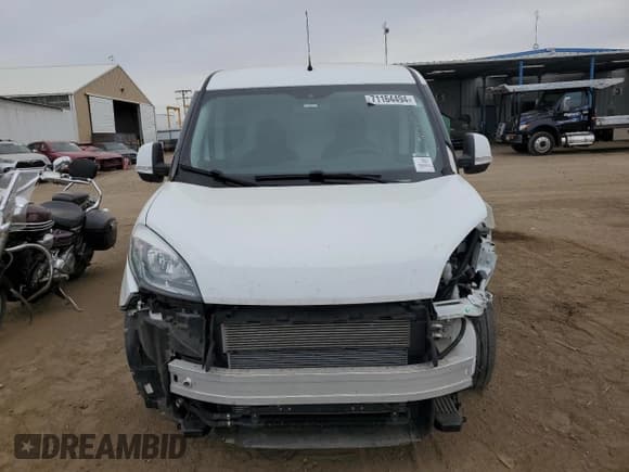 ✅ 2021 Ram ProMaster City Passenger SLT • VIN: ZFBHRFBB7M6U38143 • Lot: 71164494. Wystawiony na Copart z przebiegiem 46 018 mil. Bezpłatny archiwum sprzedaży aukcyjnych z USA i szczegółowy raport historii pojazdu na DreamBid. Zdjęcie 5.