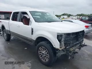 ✅ 2019 Ford F-250 XL • VIN: 1FT7W2BT9KEG16186 • Lot: 42130900. Wystawiony na IAAI z przebiegiem 120 519 mil. Bezpłatny archiwum sprzedaży aukcyjnych z USA i szczegółowy raport historii pojazdu na DreamBid. Zdjęcie 1.